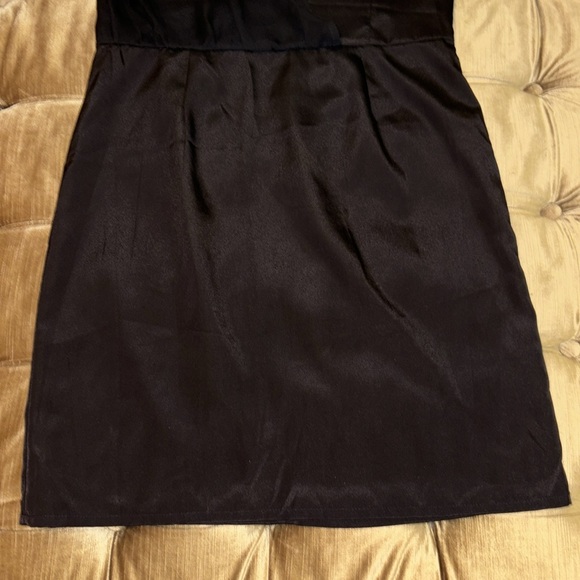 VOLCOM PARTY OF DOTS ONE SHOULDER BLACK DRESS SIZE M/12 - Picture 3 of 12